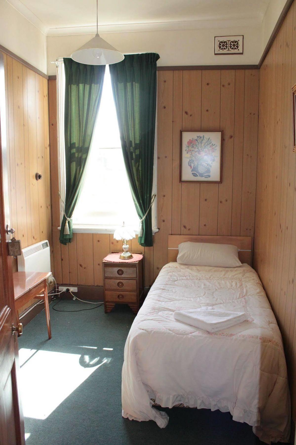 Bischoff Hotel Waratah Kültér fotó