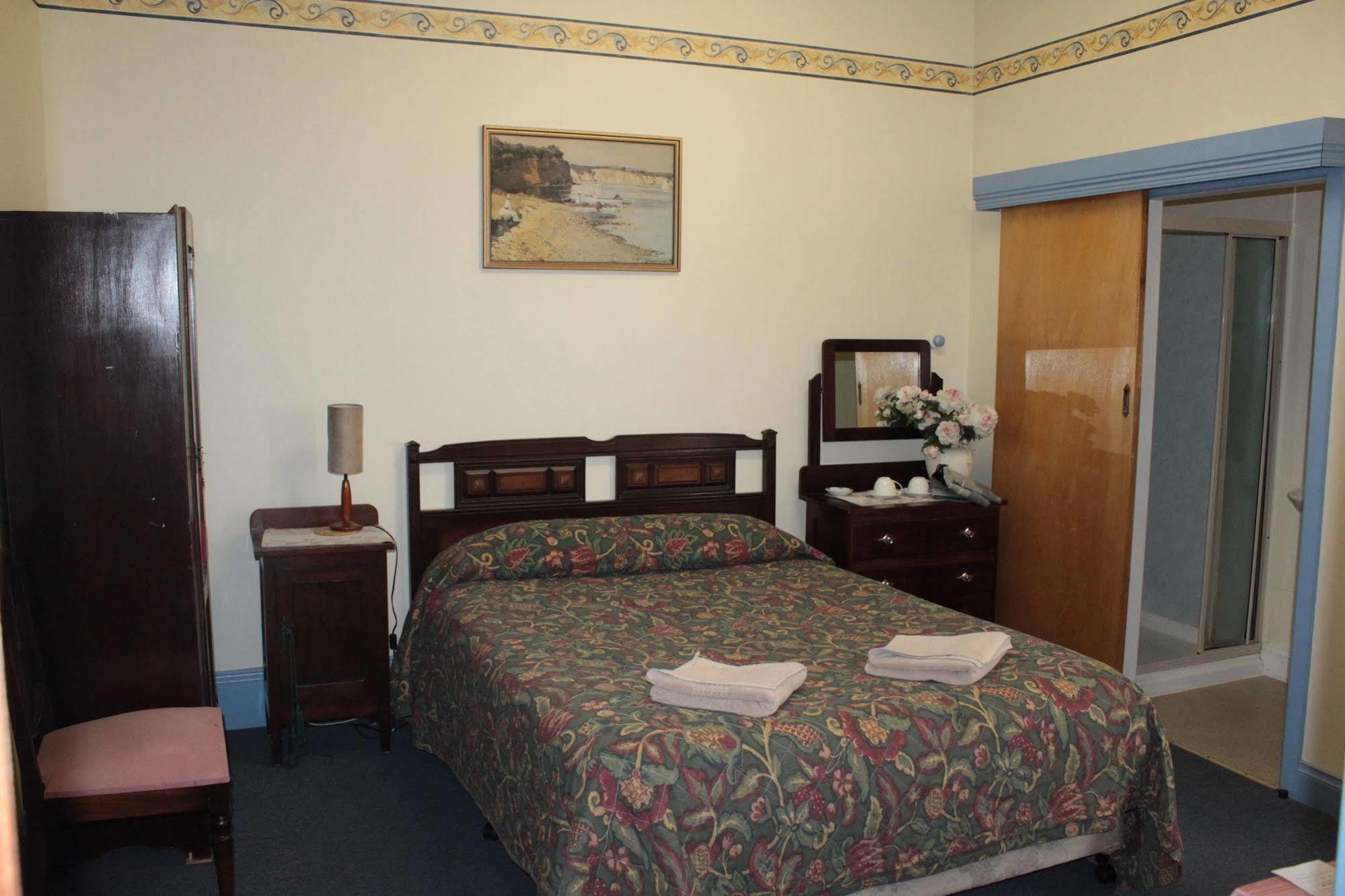 Bischoff Hotel Waratah Kültér fotó