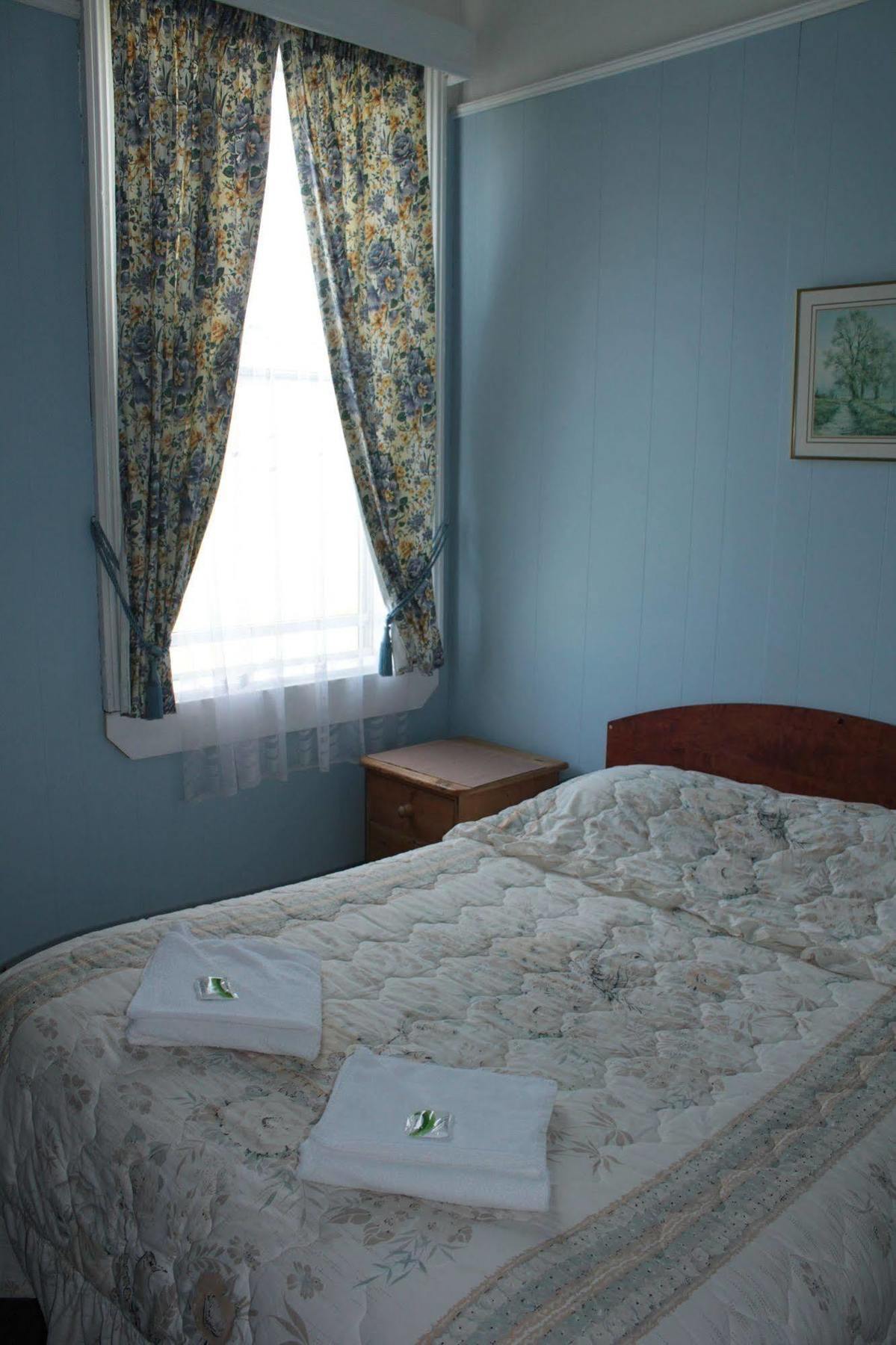 Bischoff Hotel Waratah Kültér fotó